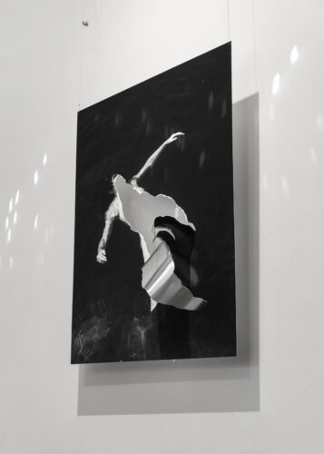 Penthesilea III-X-I (2025); Print on fine art paper on aluminium; 110x60x30cm