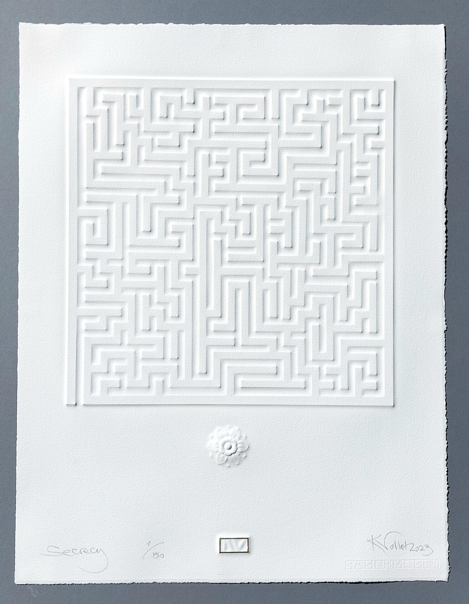 Kuno Vollet, Secrecy, ed. of 50, 2023, reliëfdruk op handgeschept papier 300 gr, 49 x 65 cm