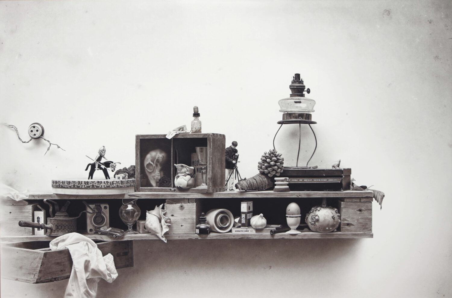 Stilleven met Kalebas (2020); Potlood, grafiet en gemengde techniek/karton; 97 x 146 cm
